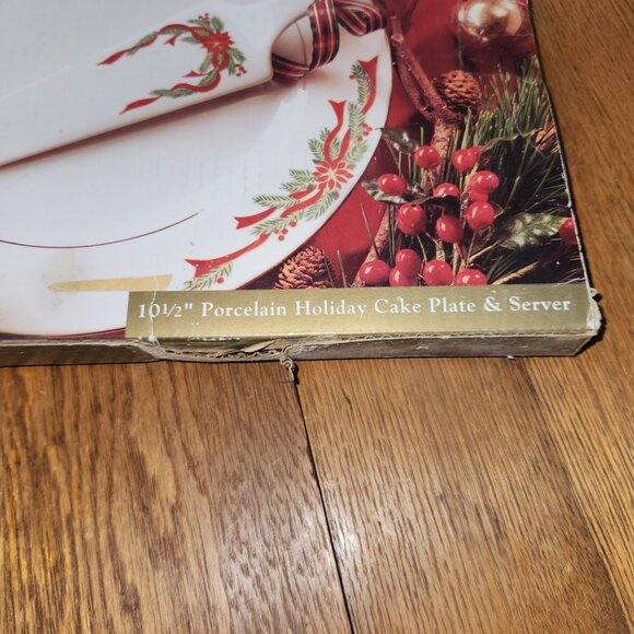 Vintage Christmas Poinsettia & Ribbons Cake Plate & Server Tienshan China 1995 - Picture 2 of 7